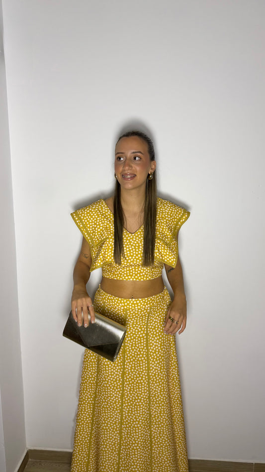 Conjunto Lunar Amarillo