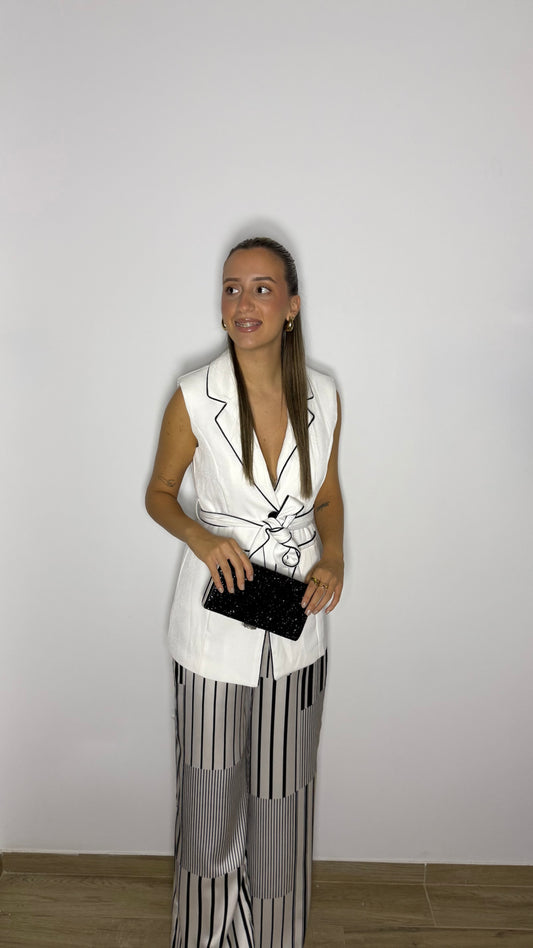 Conjuto Raya Chaleco