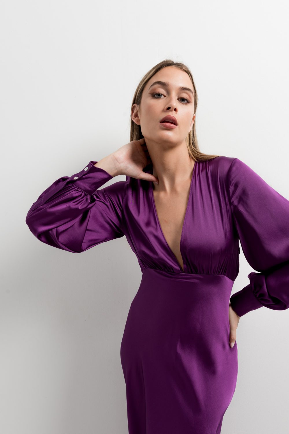 Vestido midi satinado