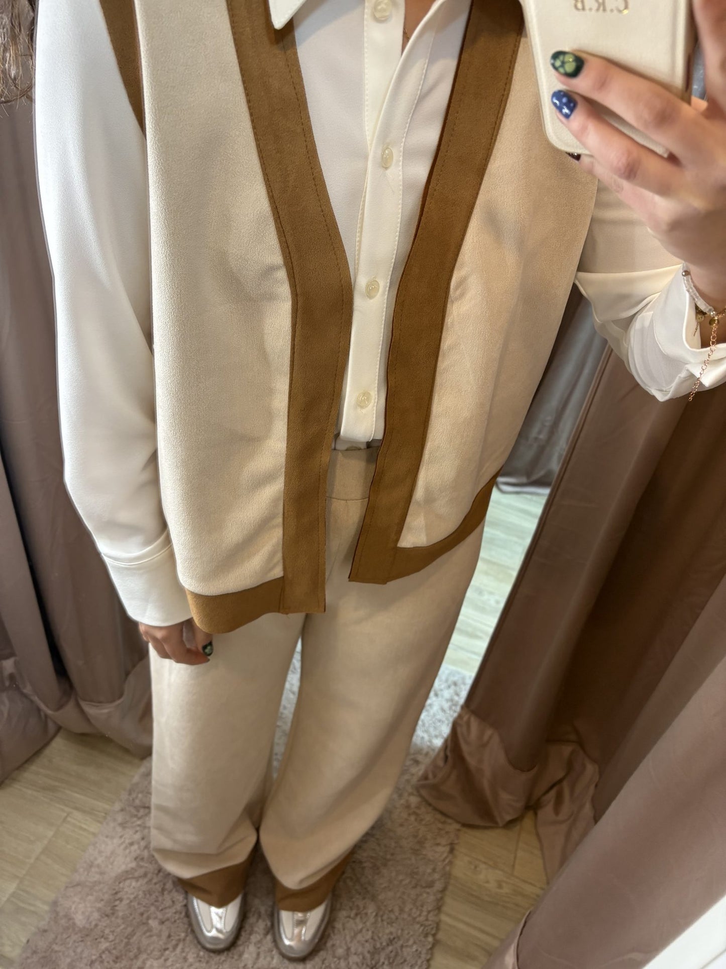 Conjunto ante