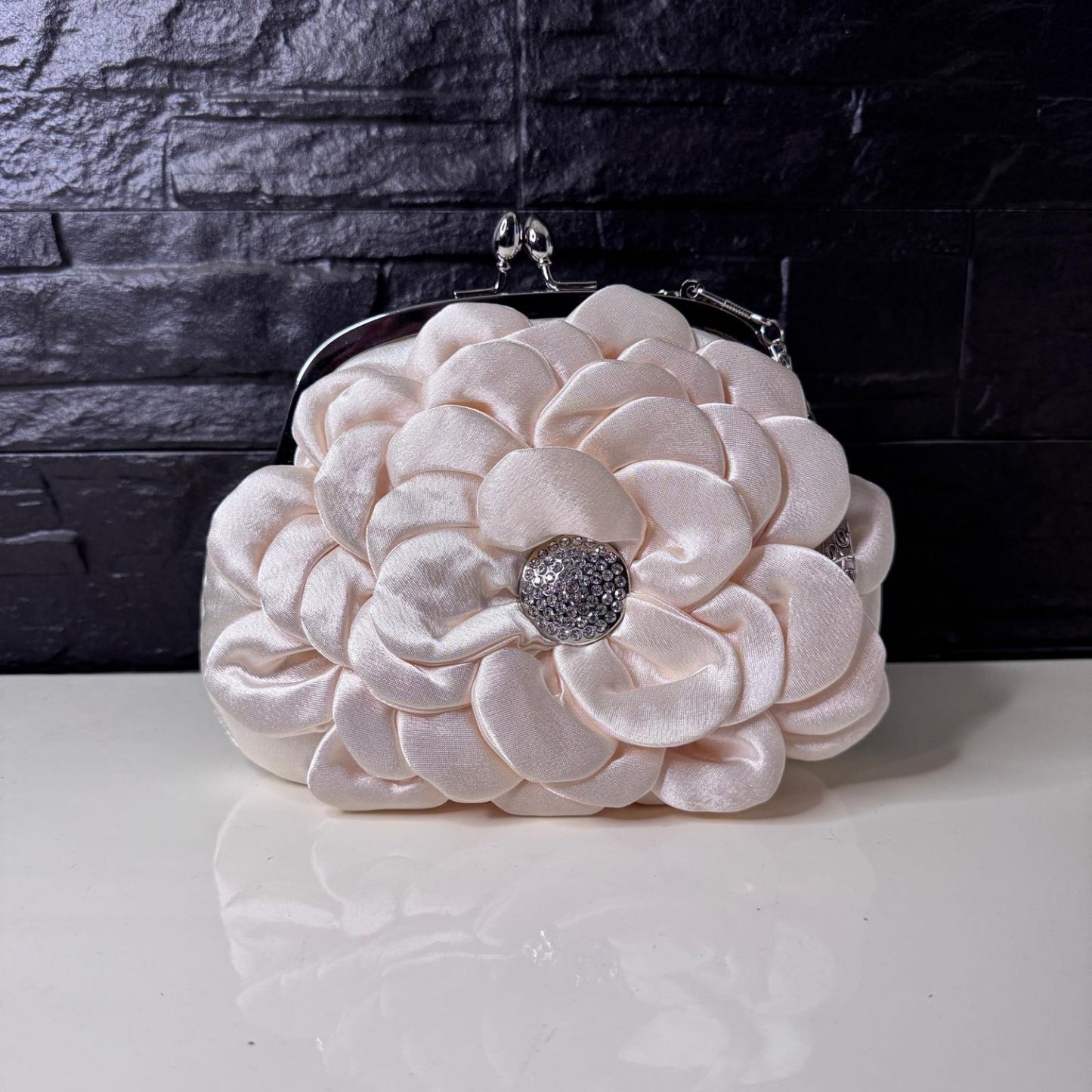 Clutch flor beige